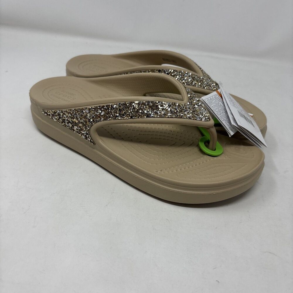 Crocs Sloane Glitter Wedge Flip Flops Women’s 9 Tan Gold Sparkle NWT
